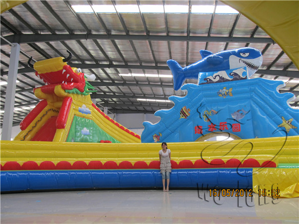 Dragon&Shark Slide