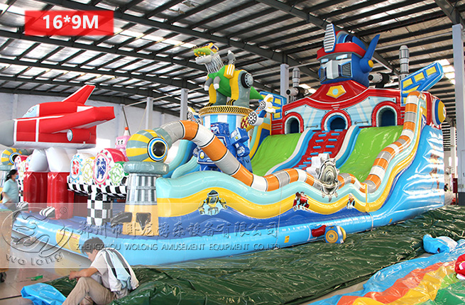 Robot inflatable slide for kids