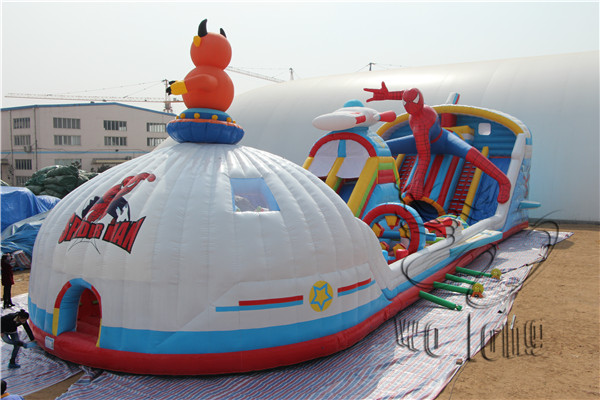 inflatable bouncy castle