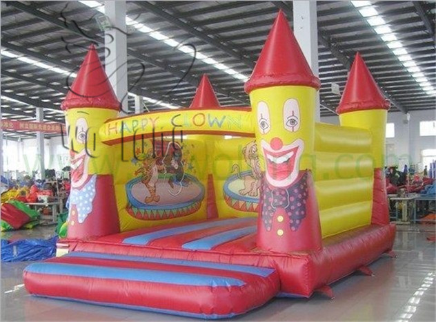 inflatable bouncer