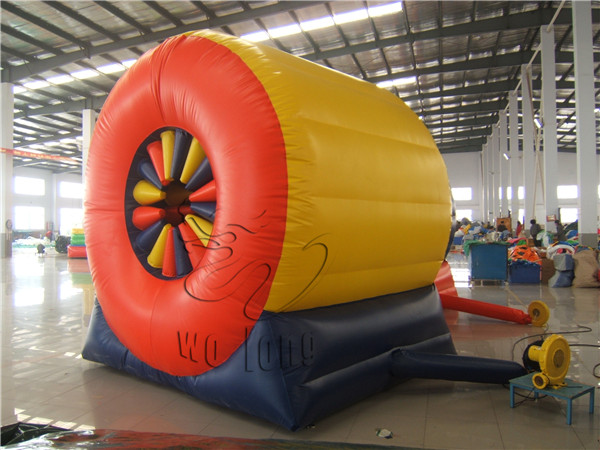 inflatable obstacle tube