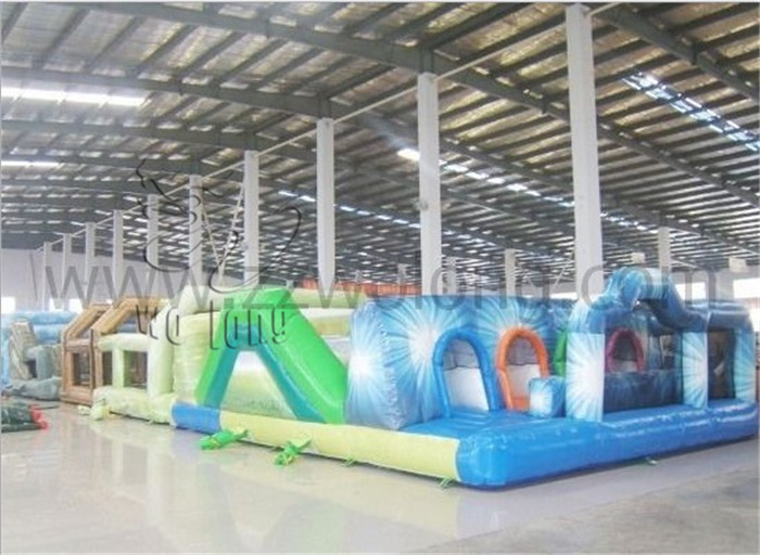 Inflatable obstacle course(3)