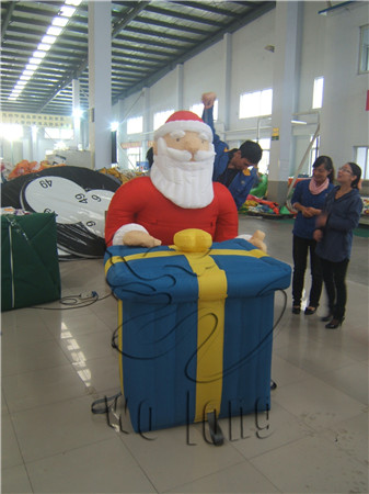 Inflatable Santa Claus(1)