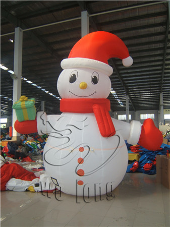 Inflatable snowman(1)