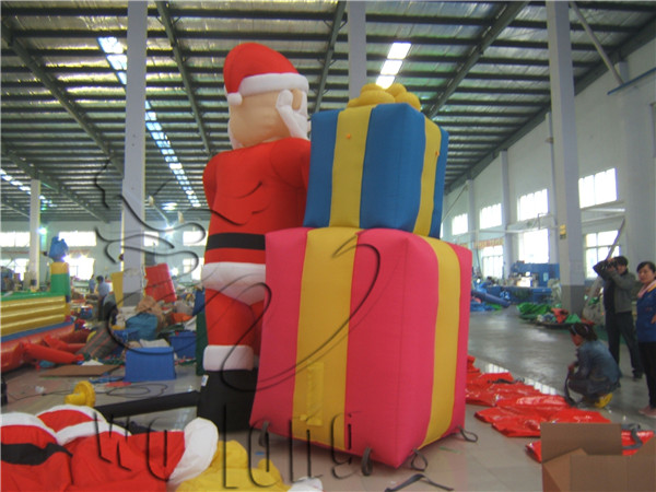 Inflatable Santa Claus(2)